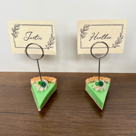 Key Lime Pie Place Card Holders - Set of 2 Hand-Sculpted Table Decor - Name Card - Picture 5 of 13